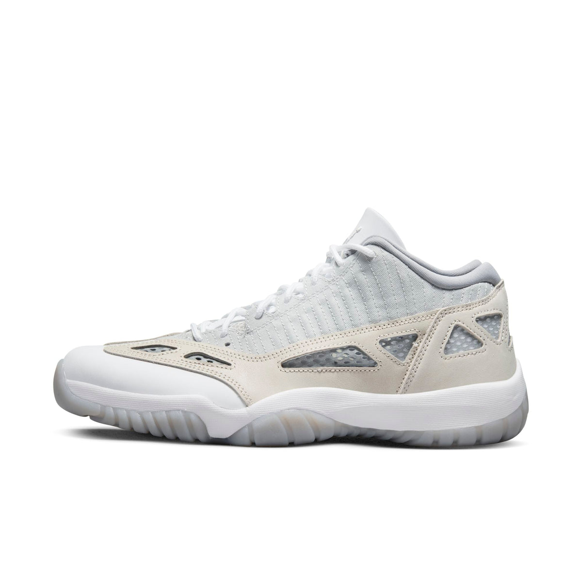 Air Jordan Retro 11 Low IE
