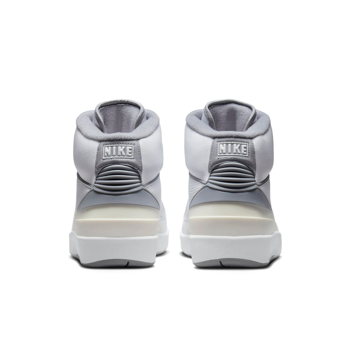 Air Jordan Retro 2 'Cement Grey'