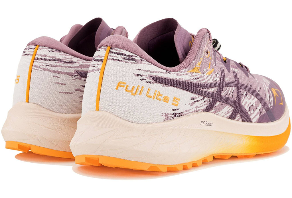 WMNS Asics FUJI LITE 5