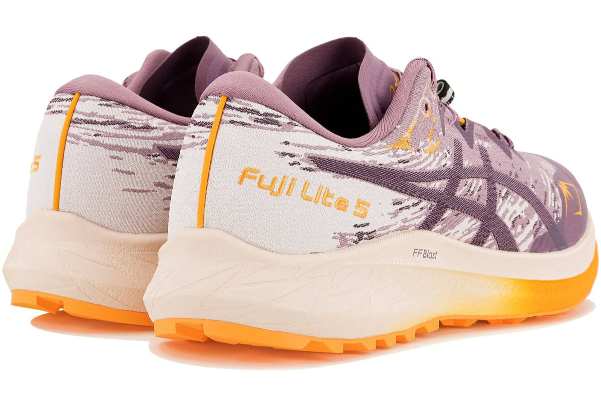 WMNS Asics FUJI LITE 5