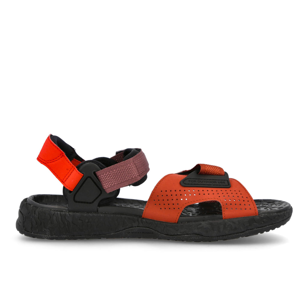 Nike ACG Air Deschutz +