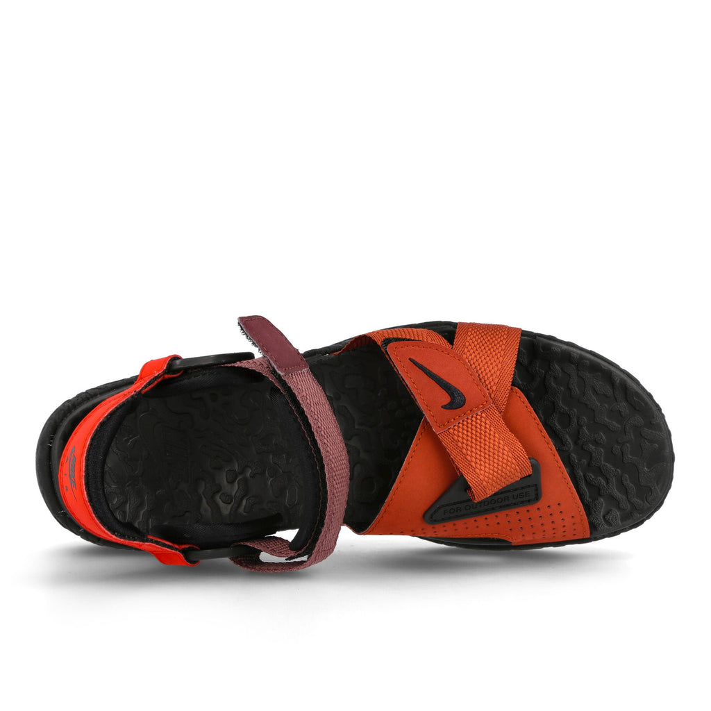 Nike ACG Air Deschutz +
